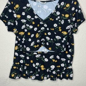 Floral Black Crop Top Set